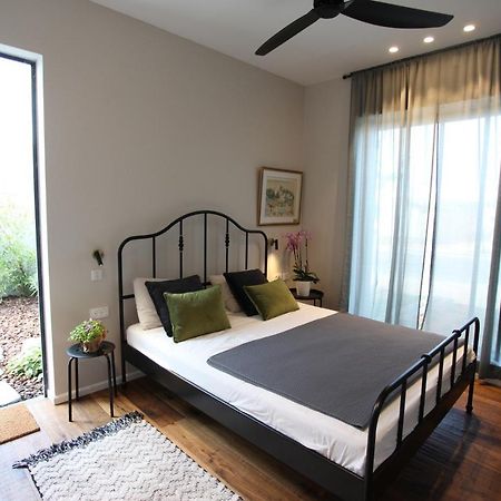 Zohara Boutiqe Suite Caesarea Exterior foto